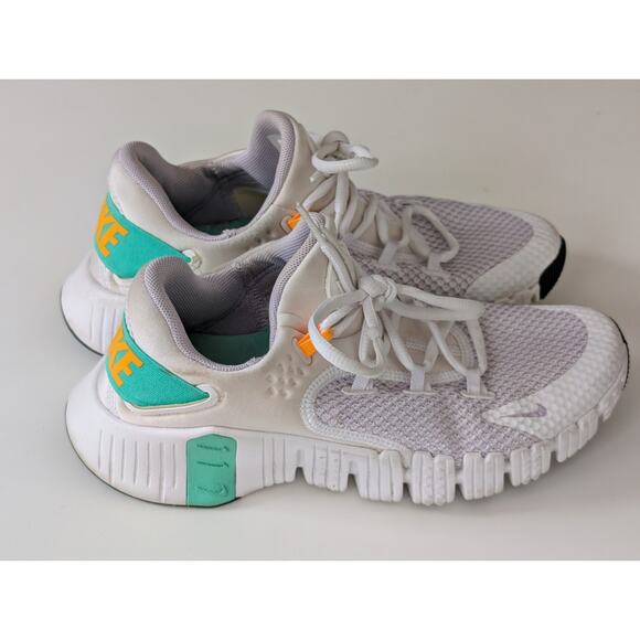 Nike Free Metcon 4 Women's 7.5 - White/Green Glow - Weightlifting Stable - Picture 3 of 8